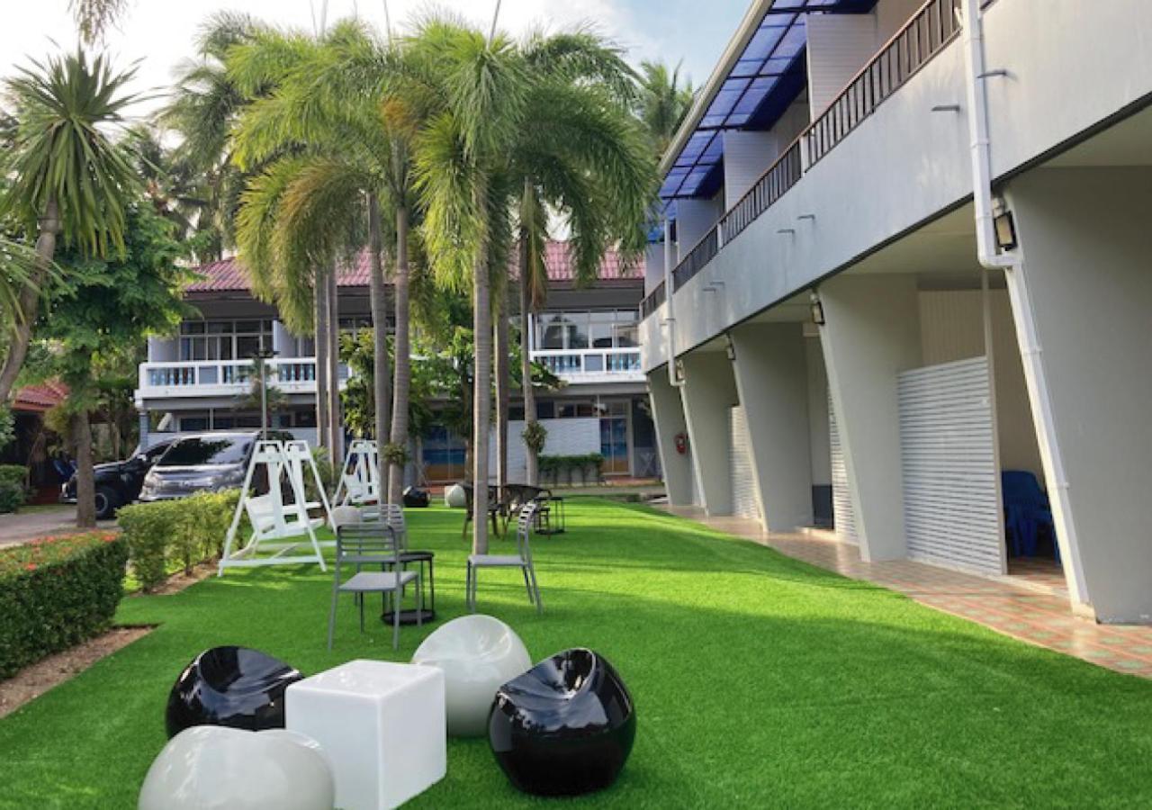 Ban Krut Resort Exterior photo